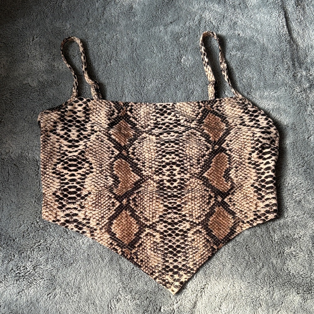 SHEIN Brown Snakeskin Crop Top